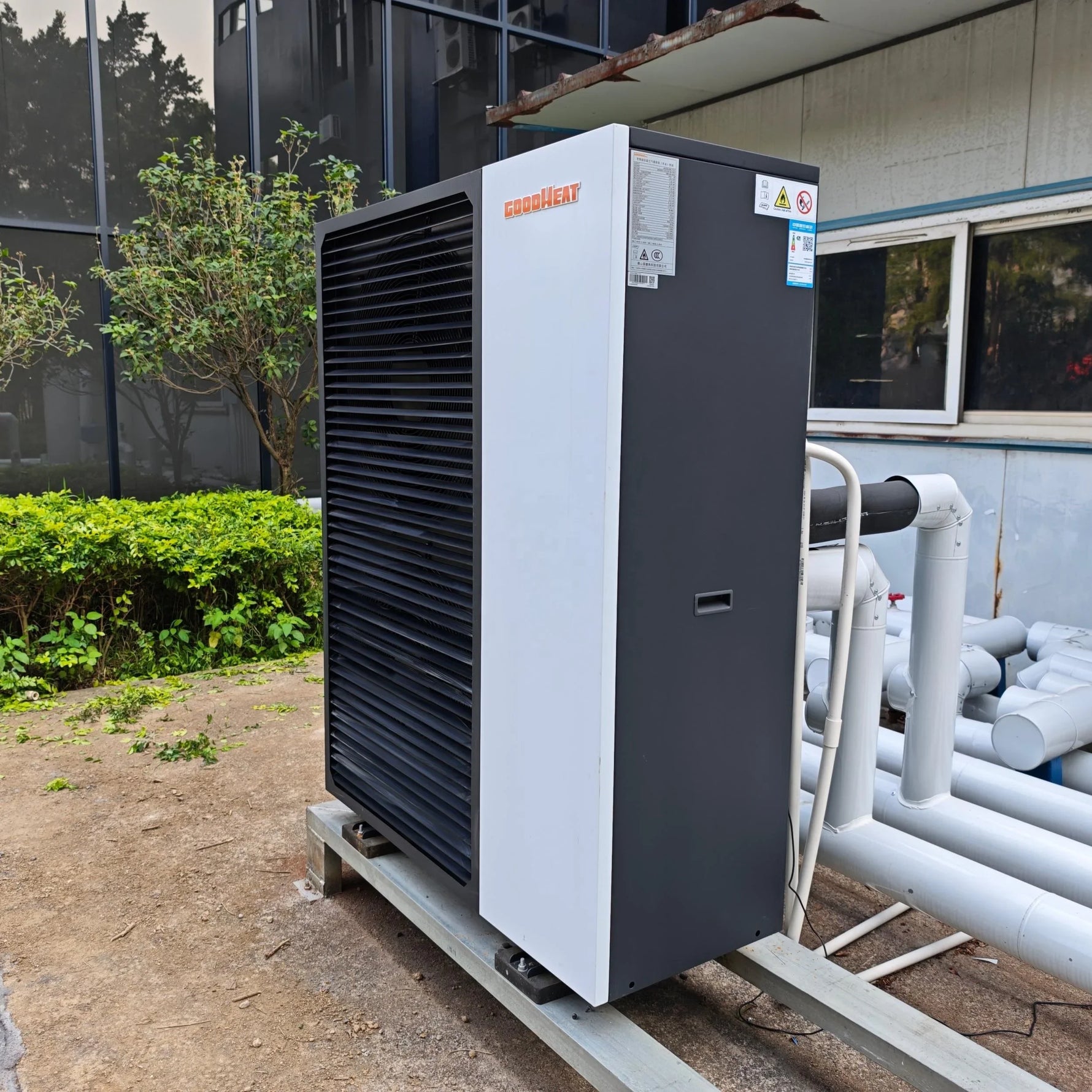R32 24kW Three Phase High Efficiency Monoblock Residential Heat Pump Bomba De Calor Air to Water with High COP Metal Housing